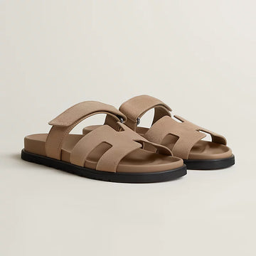 Hermes Chypre sandal beige sable