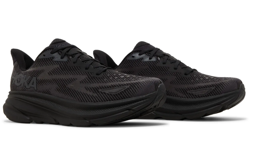 Hoka Clifton 9 'Black'