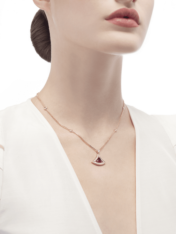 Bob Divas Seigner rose gold necklace