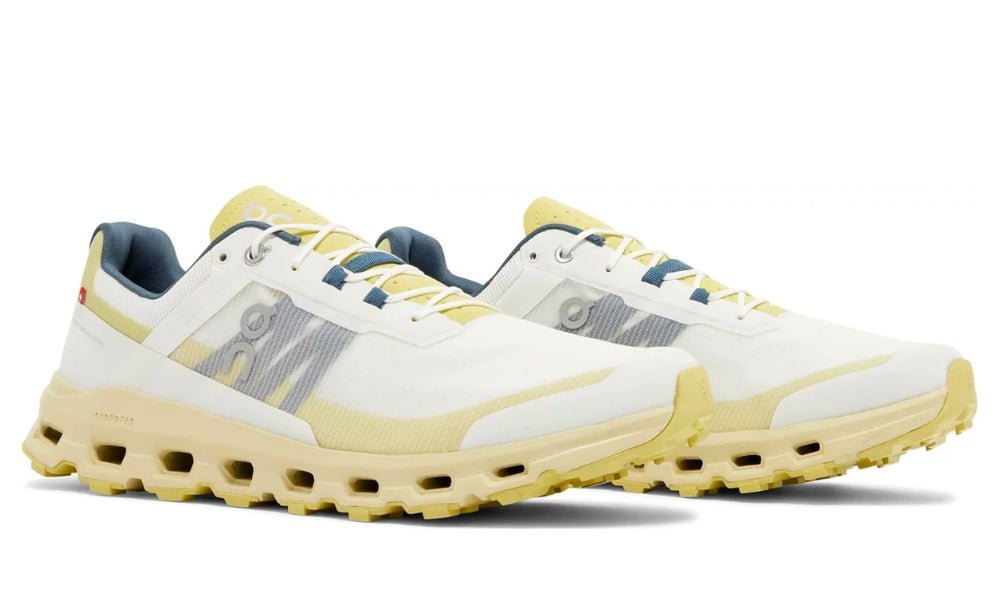 On Cloudvista 'Ivory Endive'