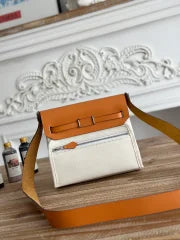 H mini herbag