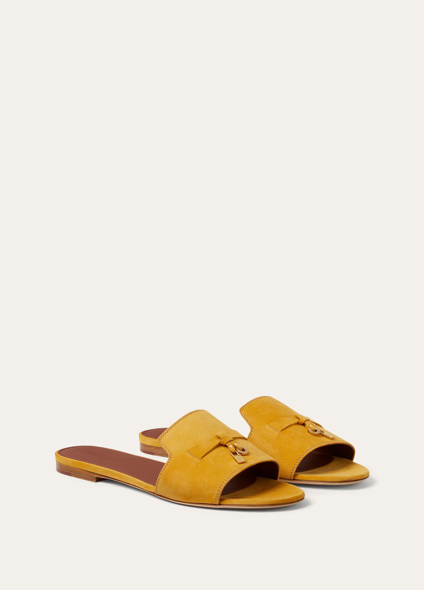 Summer Charms Sandal Saffron Tea