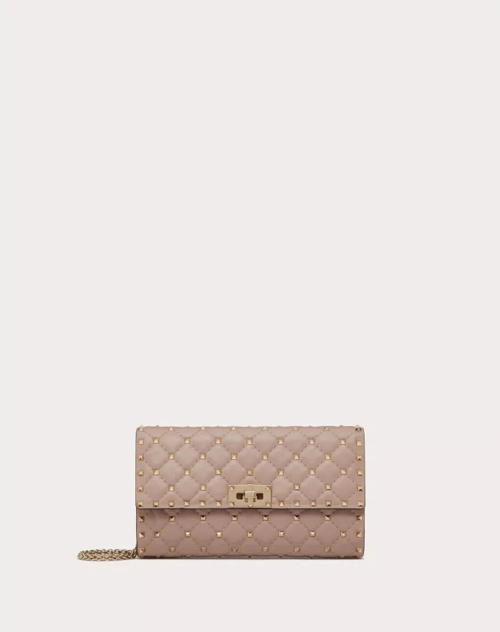 ROCKSTUD SPIKE NAPPA LEATHER CROSSBODY CLUTCH BAG BLACK