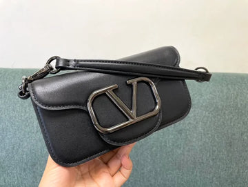 VALENTINO GARAVANI LOCÒ SMALL SHOULDER BAG IN CALFSKIN BLACK