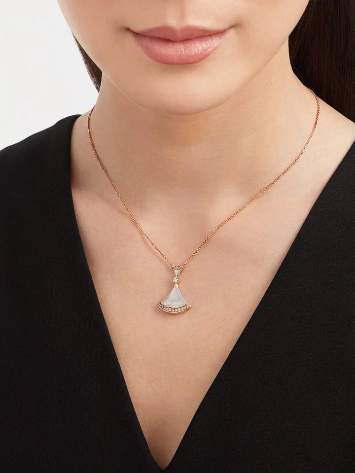 Bob Divas Deneuve rose gold Necklace