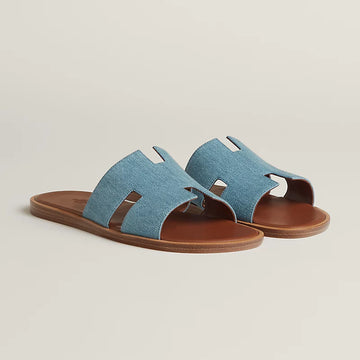 Hermes Izmir sandal bleu clair / gold