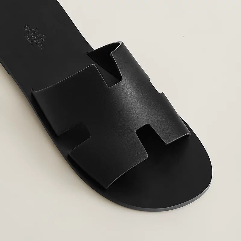 Hermes Izmir sandal noir